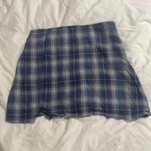 american eagle plaid mini skirt